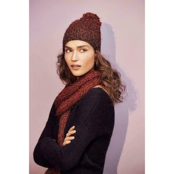 Anthropologie TinselKnit Scarf- Wine Merry Red - Picture 2 of 10